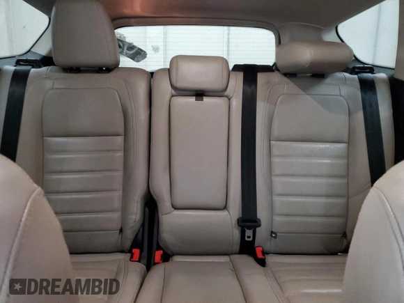 2019 Ford Escape Titanium с VIN 1FMCU0J94KUA44606, выставлен на аукционе Copart как лот 51790035 с пробегом 70 190 миль миль и На запчасти • Non repairable. История ставок и продаж доступна на DreamBid. Изображение 10.