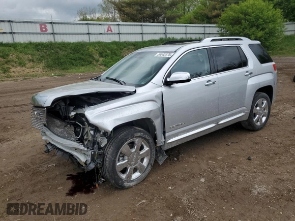 2015 GMC Terrain Denali z VIN 2GKFLZE30F6427420, wystawiony jako Copart lot #56643175 z przebiegiem 28 682 mil mil oraz Czysty tytuł • Clean title. Historia ofert i sprzedaży dostępna na DreamBid. Obrazek 1.