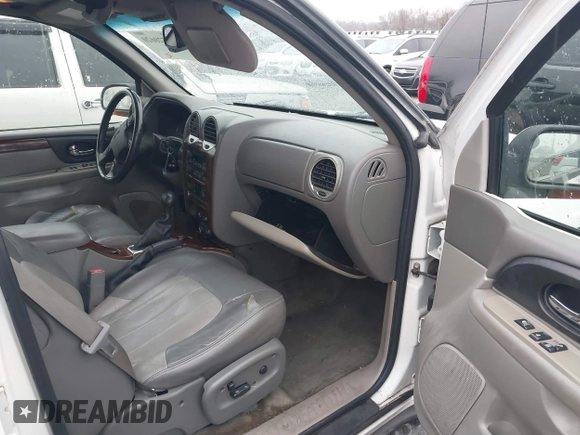 2003 GMC Envoy SLE with VIN 1GKDT13S732332171, listed as a IAAI auction lot 41520620 with 222,373 mi miles. Bid and sale history available at carsss.com. Image 5.