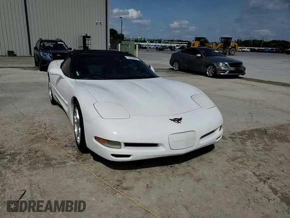 2004 Chevrolet Corvette with VIN 1G1YY32G945108108, listed as a Copart auction lot 72935054 with 0 mi miles and Salvage Title. Bid and sale history available at carsss.com. Image 11.