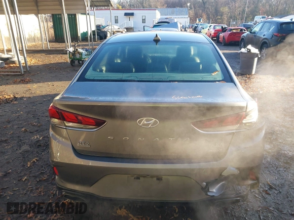 2018 Hyundai Sonata SEL with VIN 5NPE34AFXJH703181, listed as a IAAI auction lot 41100942 with 70,879 mi miles and . Bid and sale history available at DreamBid. Image 16.
