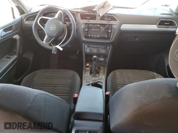 2024 Volkswagen Tiguan S with VIN 3VVRB7AX2RM116026, listed as a Copart auction lot 59060825 with 11,828 mi miles and Salvage title. Bid and sale history available at DreamBid. Image 8.