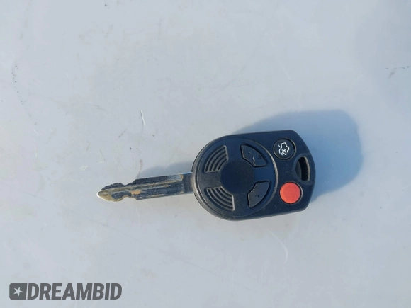 2012 Ford Escape Limited with VIN 1FMCU9EG0CKC79823, listed as a IAAI auction lot 42303805 with Not provided miles and . Bid and sale history available at DreamBid. Image 11.