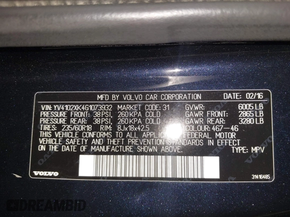 2016 Volvo XC90 Momentum with VIN YV4102XK4G1073932, listed as a IAAI auction lot 42093824 with 122,013 mi miles. Bid and sale history available at carsss.com. Image 9.