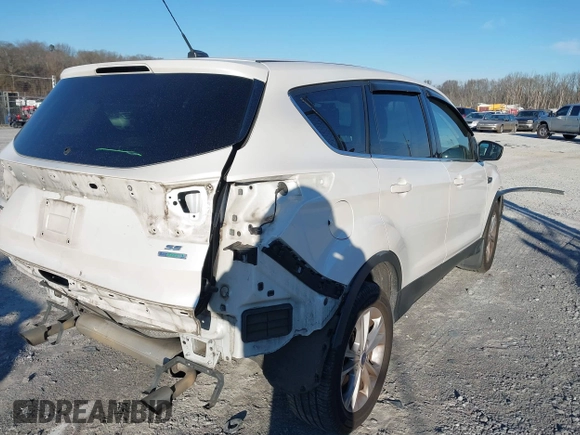 2017 Ford Escape SE z VIN 1FMCU0GD5HUB35744, wystawiony jako IAAI lot #41389972 z przebiegiem 171 623 mil mil oraz . Historia ofert i sprzedaży dostępna na DreamBid. Obrazek 4.