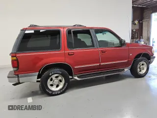 1997 Ford Explorer XLT z VIN 1FMDU35P6VUC58385, wystawiony jako Copart lot #65757615 z przebiegiem 226 351 mil mil oraz Czysty tytuł • Clean title. Historia ofert i sprzedaży dostępna na DreamBid. Obrazek 3.