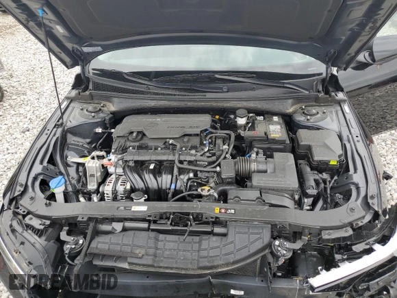 2024 Hyundai Elantra SEL z VIN KMHLM4DG0RU817597, wystawiony jako Copart lot #55959615 z przebiegiem 6 012 mil mil oraz Szkoda całkowita • Salvage title. Historia ofert i sprzedaży dostępna na DreamBid. Obrazek 11.