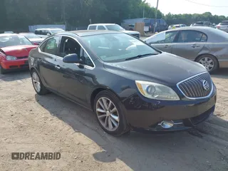 2014 Buick Verano Group with VIN 1G4PS5SK6E4141591, listed as a IAAI auction lot 42486272 with 121,415 mi miles and . Bid and sale history available at DreamBid. Image 1.