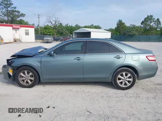 2011 Toyota Camry LE with VIN 4T1BF3EK1BU660297, listed as a IAAI auction lot 42080321 with 81,934 mi miles. Bid and sale history available at carsss.com. Image 14.