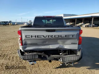 2024 Chevrolet Silverado 1500 RST with VIN 2GCUDEED7R1165236, listed as a Copart auction lot 50582385 with 7,333 mi miles and Salvage Title. Bid and sale history available at DreamBid. Image 6.