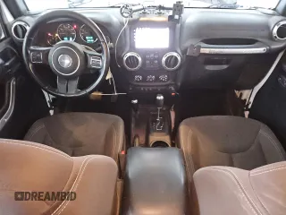 2017 Jeep Wrangler Unlimited Sahara z VIN 1C4BJWEG6HL531793, wystawiony jako Copart lot #63341115 z przebiegiem 154 615 mil mil oraz Czysty tytuł • Clean title. Historia ofert i sprzedaży dostępna na DreamBid. Obrazek 8.