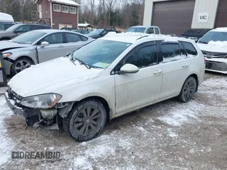 2017 Volkswagen Golf SportWagen S with VIN 3VW017AU2HM533268, listed as a IAAI auction lot 41450320 with 93,745 mi miles. Bid and sale history available at carsss.com. Image 2.