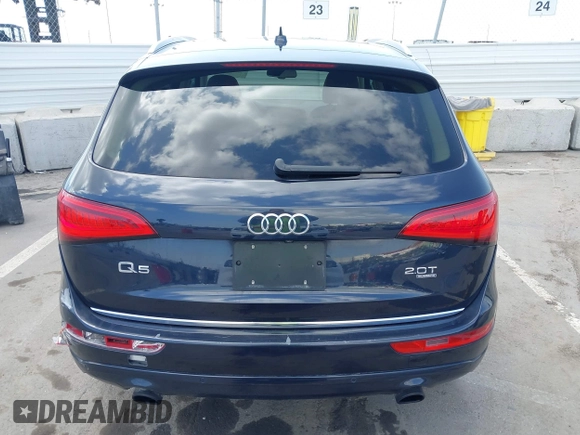 2015 Audi Q5 Premium Plus with VIN WA1LFAFP4FA018830, listed as a IAAI auction lot 41916767 with 114,234 mi miles. Bid and sale history available at carsss.com. Image 16.