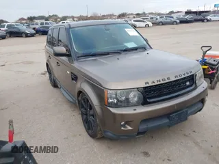 2013 Land Rover Range Rover Sport HSE Lux с VIN SALSK2D42DA788963, выставлен на аукционе IAAI как лот 41435536 с пробегом 150 522 миль миль и . История ставок и продаж доступна на DreamBid. Изображение 1.