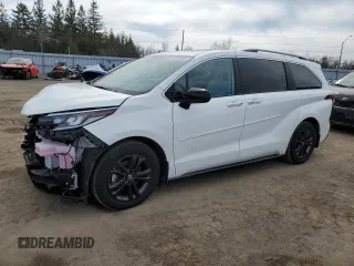 2024 Toyota Sienna LE with VIN 5TDGSKFCXRS119660, listed as a Copart auction lot 48903225 with 11,645 mi miles and Salvage Title. Bid and sale history available at carsss.com. Image 1.