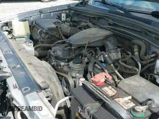 2015 Toyota Tacoma PreRunner z VIN 5TFTX4GN6FX050905, wystawiony jako IAAI lot #42189698 z przebiegiem 115 728 mil mil oraz . Historia ofert i sprzedaży dostępna na DreamBid. Obrazek 21.