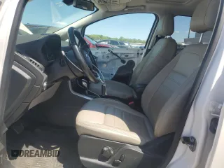 2018 Ford EcoSport Titanium z VIN MAJ6P1WL6JC171564, wystawiony jako Copart lot #57250695 z przebiegiem 63 805 mil mil oraz Szkoda całkowita • Salvage title. Historia ofert i sprzedaży dostępna na DreamBid. Obrazek 7.