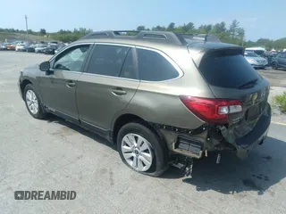 2019 Subaru Outback Premium z VIN 4S4BSAHC8K3258495, wystawiony jako IAAI lot #36623202 z przebiegiem 35 684 mil mil oraz . Historia ofert i sprzedaży dostępna na DreamBid. Obrazek 3.
