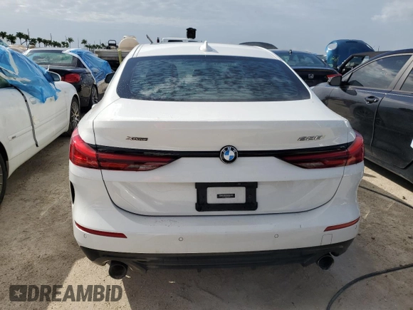 2021 BMW 2 Series 228i xDrive z VIN WBA73AK08M7G68943, wystawiony jako Copart lot #52012645 z przebiegiem 82 395 mil mil oraz Nie do naprawy • Non repairable. Historia ofert i sprzedaży dostępna na DreamBid. Obrazek 6.