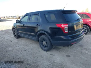 2013 Ford Police Interceptor Utility z VIN 1FM5K8AR6DGB35083, wystawiony jako IAAI lot #42049075 z przebiegiem 188 856 mil mil oraz . Historia ofert i sprzedaży dostępna na DreamBid. Obrazek 3.