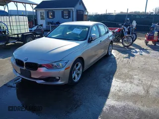 2014 BMW 3 Series 328i xDrive с VIN WBA3B5C56EP541173, выставлен на аукционе IAAI как лот 41865108 с пробегом 122 269 миль миль и . История ставок и продаж доступна на DreamBid. Изображение 18.