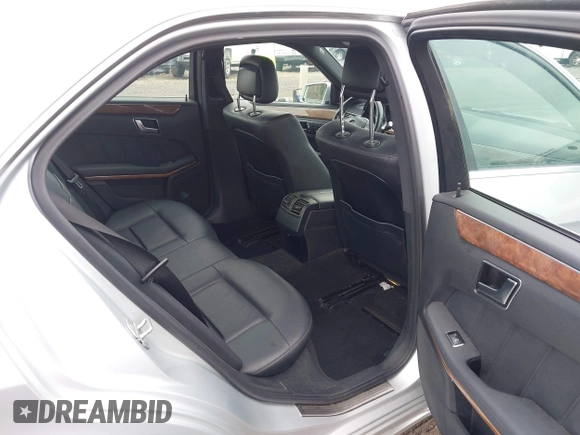 2012 Mercedes-Benz E 350 Luxury with VIN WDDHF8JB2CA655121, listed as a IAAI auction lot 41952558 with 106,155 mi miles and . Bid and sale history available at carsss.com. Image 8.