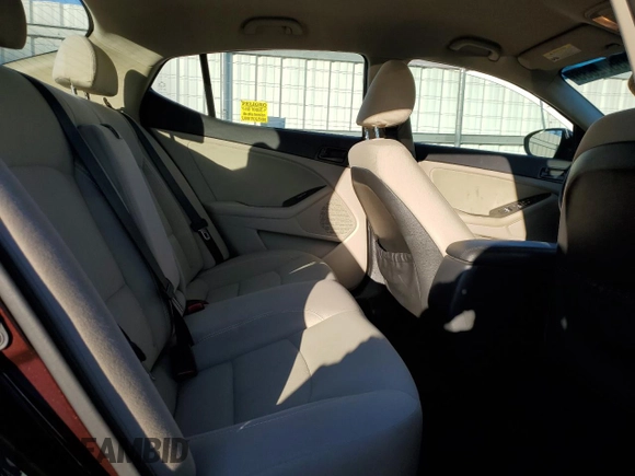 2015 Kia Optima LX with VIN 5XXGM4A71FG489988, listed as a Copart auction lot 45502635 with 140,264 mi miles and Salvage title. Bid and sale history available at DreamBid. Image 10.