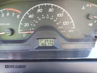 2005 Mitsubishi Lancer ES with VIN JA3AJ26E25U017526, listed as a IAAI auction lot 41680488 with 166,175 mi miles. Bid and sale history available at carsss.com. Image 16.
