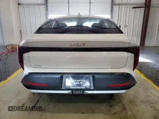 2025 Kia K4 LXS with VIN 3KPFT4DE3SE019666, listed as a Copart auction lot 44309775 with 13 mi miles and Salvage Title. Bid and sale history available at carsss.com. Image 6.