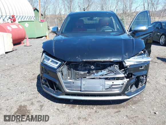2018 Audi SQ5 Prestige z VIN WA1C4AFY7J2074309, wystawiony jako IAAI lot #41803619 z przebiegiem 66 717 mil mil oraz . Historia ofert i sprzedaży dostępna na DreamBid. Obrazek 6.