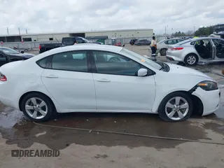 2015 Dodge Dart SXT z VIN 1C3CDFBB9FD278078, wystawiony jako IAAI lot #41486575 z przebiegiem 49 767 mil mil oraz . Historia ofert i sprzedaży dostępna na DreamBid. Obrazek 13.