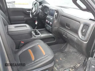 2022 GMC Sierra 1500 AT4 with VIN 1GTU9EET7NZ212467, listed as a IAAI auction lot 41680267 with 48,978 mi miles. Bid and sale history available at carsss.com. Image 5.