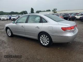 2009 Hyundai Azera GLS with VIN KMHFC46D19A360786, listed as a Copart auction lot 63695005 with 102,733 mi miles and Clean title. Bid and sale history available at DreamBid. Image 2.