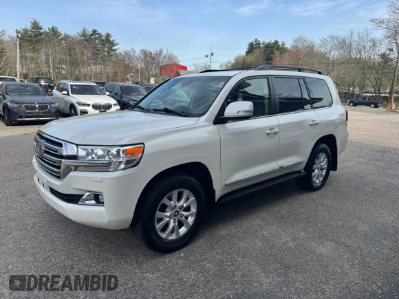 2016 Toyota Land Cruiser z VIN JTMCY7AJ4G4037285, wystawiony jako Copart lot #55363515 z przebiegiem 195 028 mil mil oraz Czysty tytuł • Clean title. Historia ofert i sprzedaży dostępna na DreamBid. Obrazek 2.