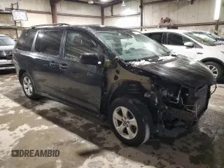 2019 Toyota Sienna L with VIN 5TDZZ3DC7KS991281, listed as a Copart auction lot 88310775 with 72,923 mi miles and Salvage Title. Bid and sale history available at carsss.com. Image 4.