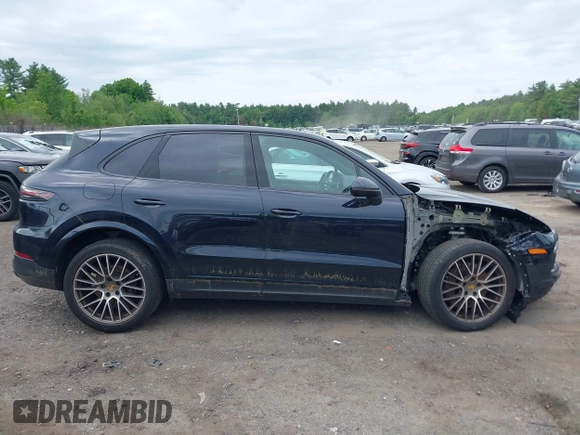 2023 Porsche Cayenne z VIN WP1AA2AY4PDA04443, wystawiony jako IAAI lot #42356928 z przebiegiem 29 630 mil mil oraz . Historia ofert i sprzedaży dostępna na DreamBid. Obrazek 14.