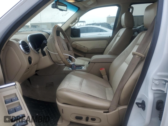 2007 Ford Explorer XLT with VIN 1FMEU73E07UB35021, listed as a Copart auction lot 44437065 with 210,039 mi miles and Salvage Title. Bid and sale history available at carsss.com. Image 7.