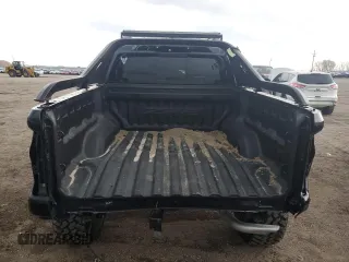2024 Chevrolet Colorado 4WD ZR2 z VIN 1GCPTFEK4R1265787, wystawiony jako Copart lot #54108245 z przebiegiem 4 880 mil mil oraz Szkoda całkowita • Salvage title. Historia ofert i sprzedaży dostępna na DreamBid. Obrazek 6.