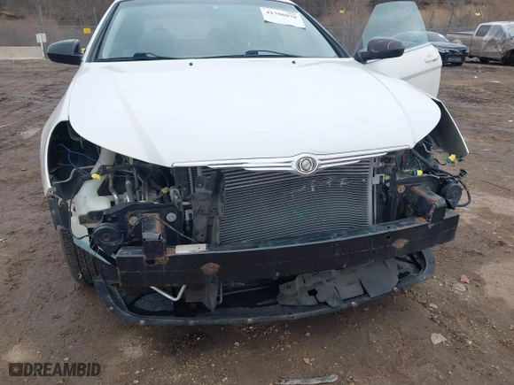 2010 Chrysler Sebring LX with VIN 1C3BC4EB1AN204767, listed as a IAAI auction lot 41708078 with 156,995 mi miles. Bid and sale history available at carsss.com. Image 6.