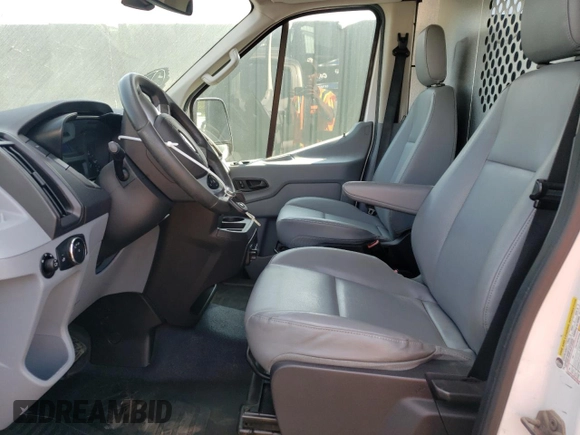 2016 Ford Transit z VIN 1FTBW2CG2GKA67130, wystawiony jako Copart lot #60861775 z przebiegiem 63 404 mil mil oraz Czysty tytuł • Clean title. Historia ofert i sprzedaży dostępna na DreamBid. Obrazek 7.