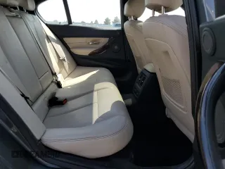 2015 BMW 3 Series 335i xDrive с VIN WBA3B9G53FNR93869, выставлен на аукционе Copart как лот 62071505 с пробегом 60 225 миль миль и Списание • Salvage title. История ставок и продаж доступна на DreamBid. Изображение 10.