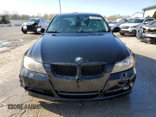 2006 BMW 3 Series 330xi with VIN WBAVD33596KL52250, listed as a Copart auction lot 52297035 with 212,482 mi miles and Non Repairable. Bid and sale history available at carsss.com. Image 5.