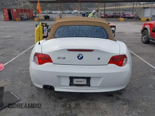2007 BMW Z4 3.0si with VIN 4USBU53597LX02452, listed as a IAAI auction lot 41788102 with 196,971 mi miles and . Bid and sale history available at DreamBid. Image 16.