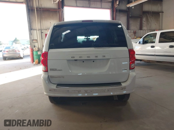 2017 Dodge Grand Caravan SE z VIN 2C4RDGBG6HR848612, wystawiony jako IAAI lot #38453498 z przebiegiem 56 964 mil mil oraz . Historia ofert i sprzedaży dostępna na DreamBid. Obrazek 15.