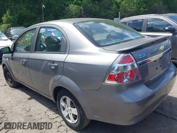 2007 Chevrolet Aveo LS z VIN KL1TD56687B061158, wystawiony jako IAAI lot #42360261 z przebiegiem 74 079 mil mil oraz . Historia ofert i sprzedaży dostępna na DreamBid. Obrazek 3.