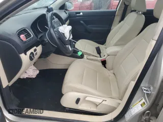 2013 Volkswagen Jetta TDI w/Sunroof & Nav с VIN 3VWPL7AJ8DM630757, выставлен на аукционе Copart как лот 58004715 с пробегом 163 682 миль миль и Списание • Salvage title. История ставок и продаж доступна на DreamBid. Изображение 7.
