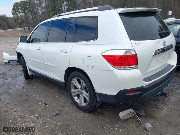 2012 Toyota Highlander Limited with VIN 5TDYK3EHXCS067476, listed as a IAAI auction lot 41345469 with 170,504 mi miles. Bid and sale history available at carsss.com. Image 3.