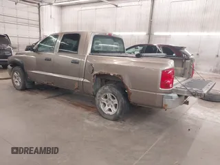 2006 Dodge Dakota SLT with VIN 1D7HE48K36S635377, listed as a IAAI auction lot 42200803 with 156,812 mi miles and . Bid and sale history available at carsss.com. Image 3.