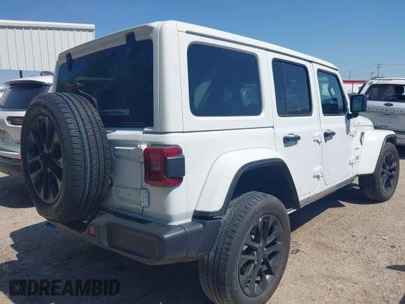 2024 Jeep Wrangler Sahara with VIN 1C4RJXP60RW292413, listed as a IAAI auction lot 42053663 with 22,808 mi miles and . Bid and sale history available at DreamBid. Image 4.