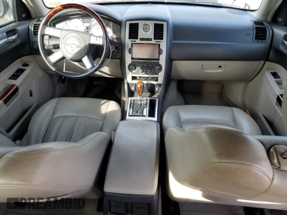 2006 Chrysler 300 C with VIN 2C3KK63H46H296625, listed as a Copart auction lot 70220974 with 104,811 mi miles and Salvage Title. Bid and sale history available at carsss.com. Image 8.